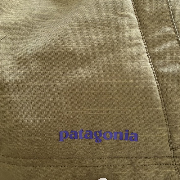 Olive Green Patagonia Jacket Small - Picture 2 of 5